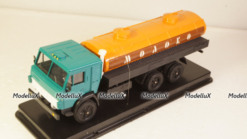 Камаз-53212 Молоко, Декабрь 1988г.  Арек 1:43 