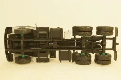 КРАЗ-64431 6х4 Тягач  белый, Херсон Моделс 1:43