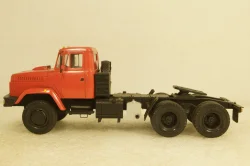 КРАЗ-64431 6х4 Тягач седельный, красный, Херсон Моделс 1:43