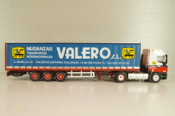Iveco EuroStar tractor with semi trailer "Valero" 1998, red/white/blue, Camiones Españoles Nº 17, Salvat 1:43