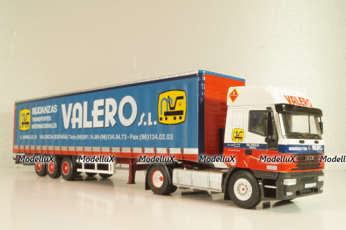 Iveco EuroStar tractor with semi trailer "Valero" 1998, red/white/blue, Camiones Españoles Nº 17, Salvat 1:43