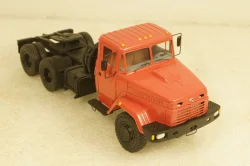 КРАЗ-64431 6х4 Тягач седельный, красный, Херсон Моделс 1:43