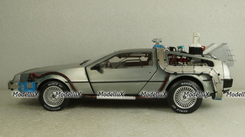 DeLorean DMC-12  Back to the Future II  Time Machine, Hot Wheels Elite 1:18