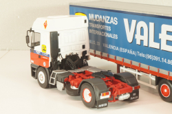 Iveco EuroStar tractor with semi trailer "Valero" 1998, red/white/blue, Camiones Españoles Nº 17, Salvat 1:43