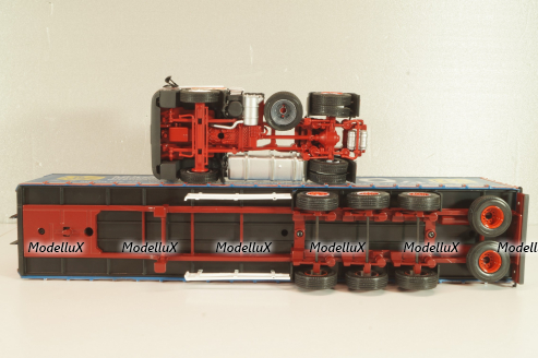 Iveco EuroStar tractor with semi trailer "Valero" 1998, red/white/blue, Camiones Españoles Nº 17, Salvat 1:43