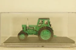 Трактор ЛТЗ Т-40М 1961, зеленый, Бригадир 1:43
