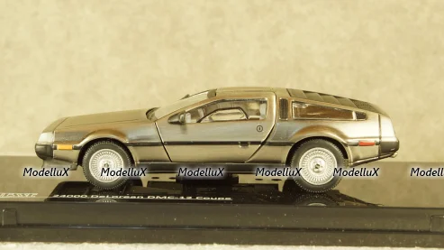 Трактор ЛТЗ Т-40М 1961, зеленый, Бригадир 1:43