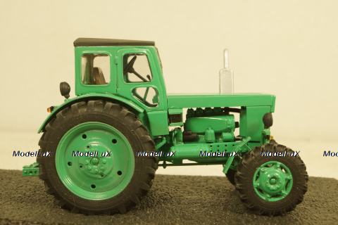 Трактор ЛТЗ Т-40М 1961, зеленый, Бригадир 1:43
