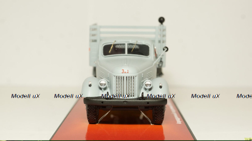 Трактор ЛТЗ Т-40, красный, Бригадир 1:43