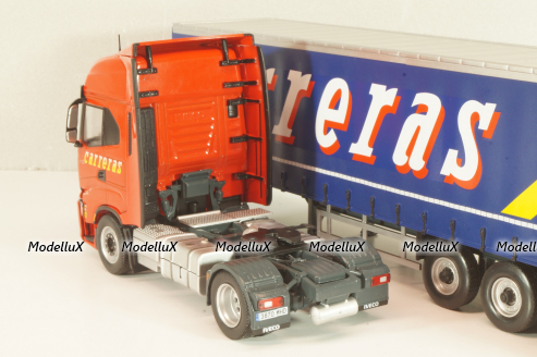 Iveco S-Way tractor with semi trailer "Carreras" 2023, red/blue, Camiones Españoles Nº 7, Salvat 1:43