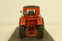 Трактор ЛТЗ Т-40, красный, Бригадир 1:43