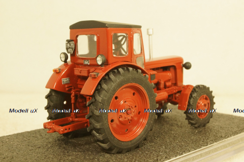 Трактор ЛТЗ Т-40, красный, Бригадир 1:43