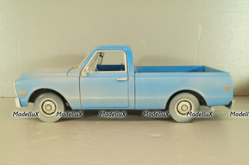 Chevrolet C-10 1971 from movie The Texas Chainsaw Massacre, blue, HWY-18014, Highway61 1:18