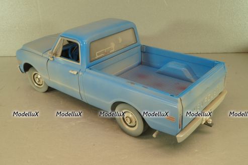 Chevrolet C-10 1971 from movie The Texas Chainsaw Massacre, blue, HWY-18014, Highway61 1:18