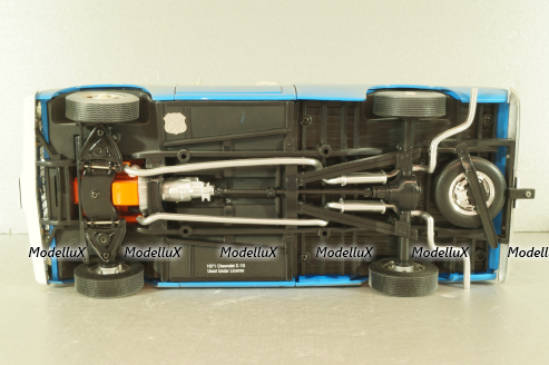 Chevrolet C-10 1971 from movie The Texas Chainsaw Massacre, blue, HWY-18014, Highway61 1:18