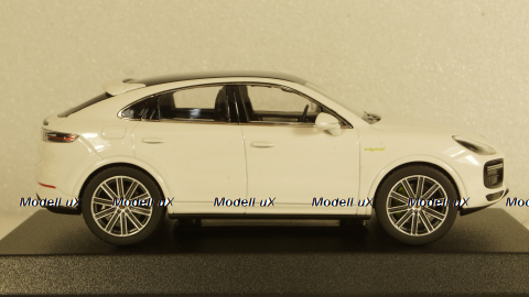 Porsche Cayenne Turbo S E-Hybrid Coupe 2019 carrara white, Norev 1:43