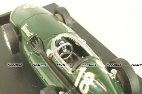 Vanwall F1 #18 British GP 1957, S.Moss, green, R98, Brumm 1:43
