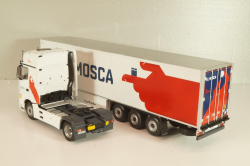 Mercedes-Benz Actros MP4 with semi trailer "EL Mosca" 2021, white, Camiones Españoles Nº 16, Salvat 1:43