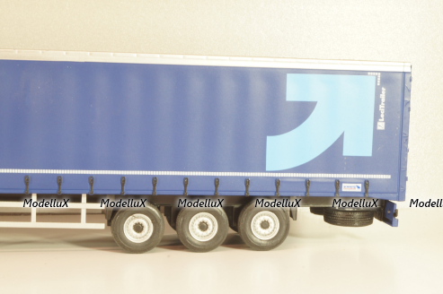 DAF XG tractor with semi trailer "Calsina Carre" 2022, blue/white, Camiones Españoles Nº 10, Salvat 1:43