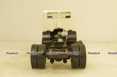 Маз-5357 шасси, Modus 90 1:43