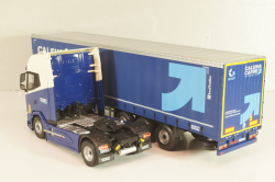DAF XG tractor with semi trailer "Calsina Carre" 2022, blue/white, Camiones Españoles Nº 10, Salvat 1:43