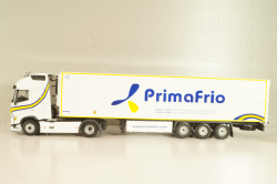VOLVO FH tractor with semi trailer "Prima Frio" 2020, white, Camiones Españoles Nº 15, Salvat 1:43