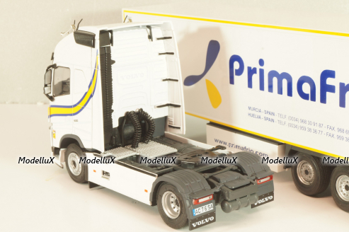 VOLVO FH tractor with semi trailer "Prima Frio" 2020, white, Camiones Españoles Nº 15, Salvat 1:43
