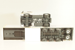 VOLVO FH tractor with semi trailer "Prima Frio" 2020, white, Camiones Españoles Nº 15, Salvat 1:43