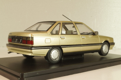 Renault 21 1986, gold, WB124254, WhiteBox 1:24 Уценка!