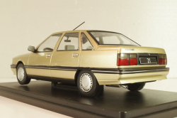 Renault 21 1986, gold, WB124254, WhiteBox 1:24 Уценка!