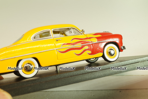 Mercury Club Coupe Street Rod 1949, yellow/red, Universal Hobbies 1:43