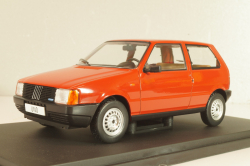Fiat Uno 1983, red, WB124257, WhiteBox 1:24