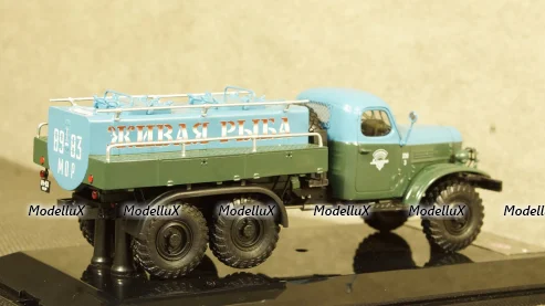Москвич-427, голубой, Агат 1:43