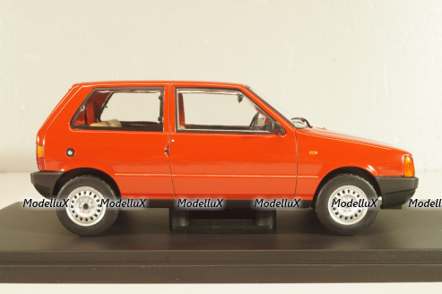 Fiat Uno 1983, red, WB124257, WhiteBox 1:24