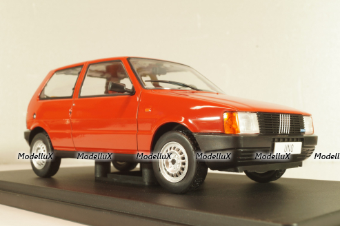 Fiat Uno 1983, red, WB124257, WhiteBox 1:24