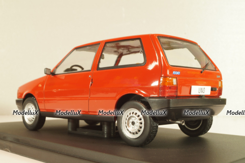 Fiat Uno 1983, red, WB124257, WhiteBox 1:24