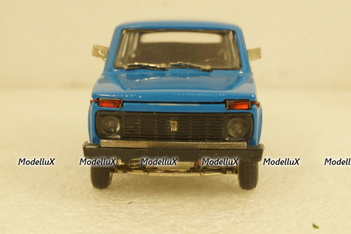 Ваз-2121 Нива, хром дно, апрель 1988г. , Тантал/Радон 1:43