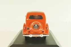 Panhard Dyna X 1950, maroon, Altaya 1:43