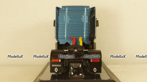 Renault Magnum AE 430 Ti metallic blue 1992, TR098, IXO 1:43