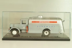 ТЗА-8-200 Аэрофлот, топливозаправочный автомобиль на шасси Яаз-200, завода "Красный молот" серый/серебристый, TR4833, TruckTyr 1:43