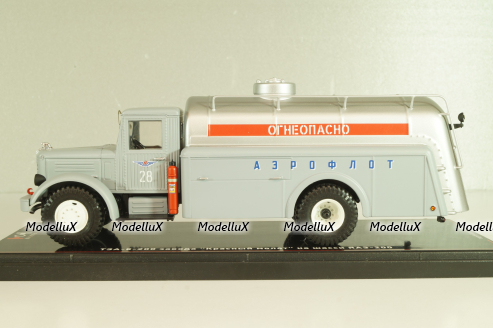 ТЗА-8-200 Аэрофлот, топливозаправочный автомобиль на шасси Яаз-200, завода "Красный молот" серый/серебристый, TR4833, TruckTyr 1:43