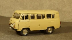 Камаз-4326, 4х4 поворотный мост хаки, Элекон 1:43