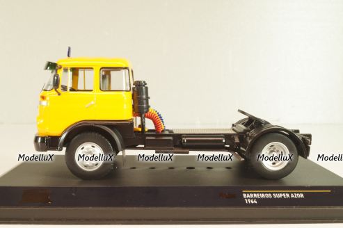 Barreiros Super Azor tractor 1964, yellow, Modellux 1:43