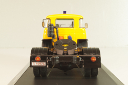 Barreiros Super Azor tractor 1964, yellow, Modellux 1:43