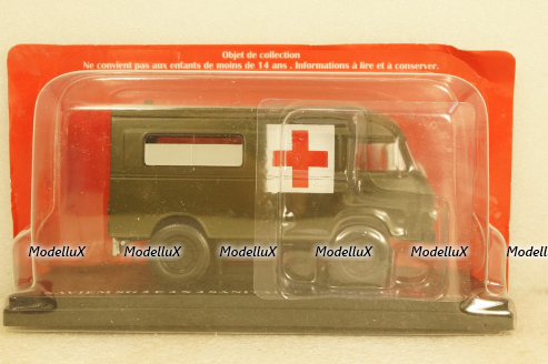Renault SG2 2E 4x4 Van Sanitaire Ambulance 1968, Hachette 1:43