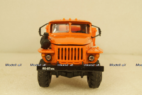 Урал-5557,Колхозник, уценка. Элекон 1:43