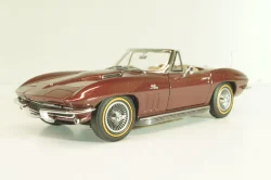 Chevrolet Corvette (C2) Convertible 1965, maroon, Danbury Mint 1:24