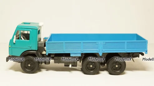 Газ-2402 А13, Тантал/Радон  1:43