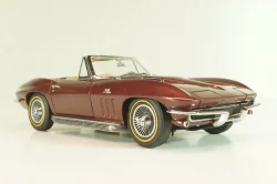 Chevrolet Corvette (C2) Convertible 1965, maroon, Danbury Mint 1:24