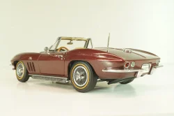 Chevrolet Corvette (C2) Convertible 1965, maroon, Danbury Mint 1:24